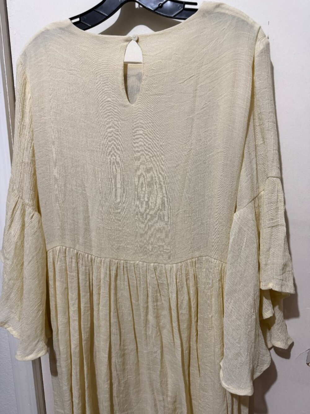 Umgee Floral Embroidered Bell-Sleeve Tunic Dress / Babydoll Top - Picture 7 of 15